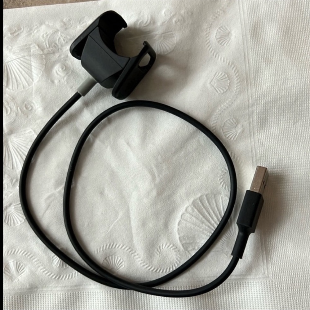 Fitbit Charge 5 Charger